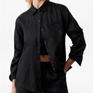 ATHLETA Retreat Linen Top in Black - S